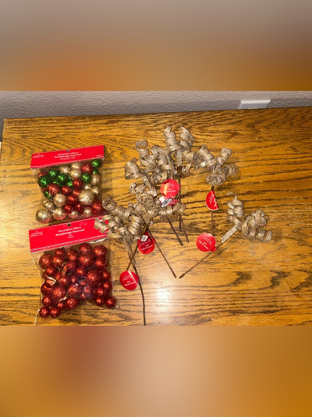 Christmas Decorative Filler Lot 2 Pack Glitter Balls & 8 Glitter Picks NEW